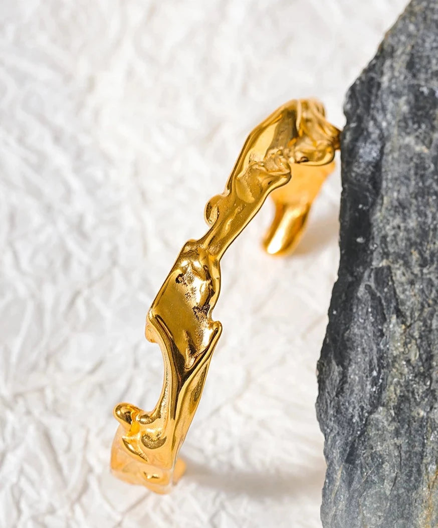 Lightweight Jewelry Designs